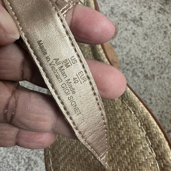 Sam Edelman Gigi Gold Signet Embossed Open Toe Ankle Strap Flats Sandals 9 - Picture 7 of 7